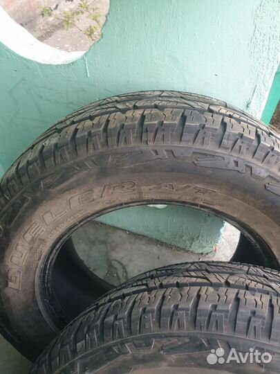 Bridgestone Desert Dueler 285/60 R18