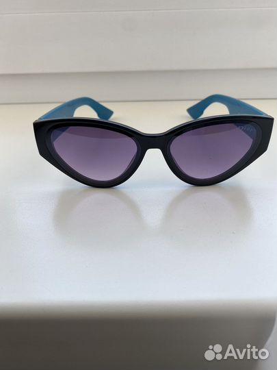 Солнцезащитные очки женские