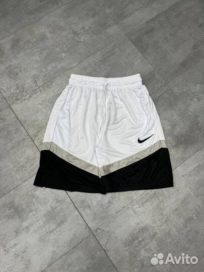 Шорты nike
