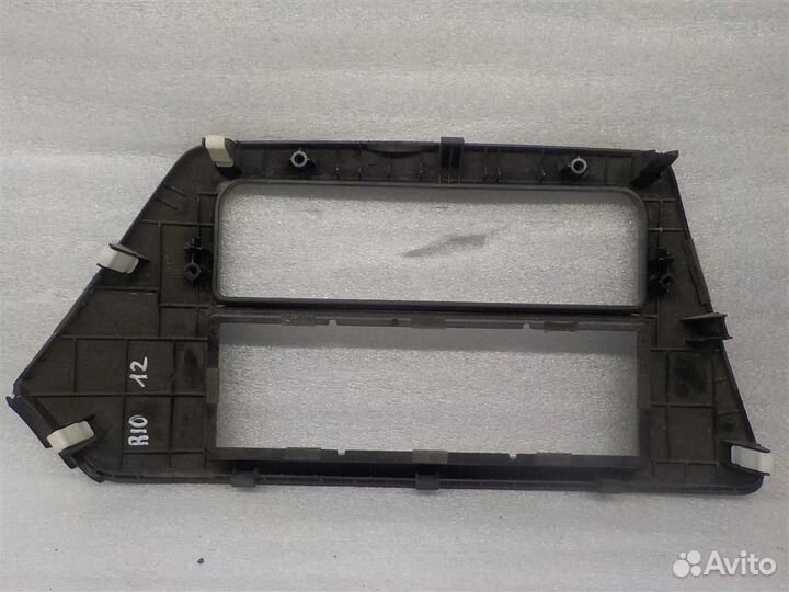 Рамка магнитолы KIA RIO III (UB) 2011-2017