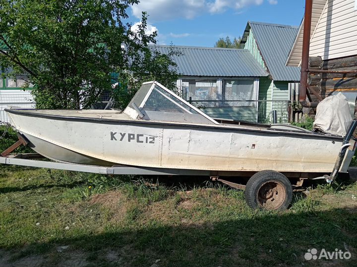 Лодка Прогресс 4