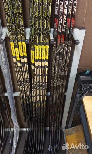 Клюшка хоккейная