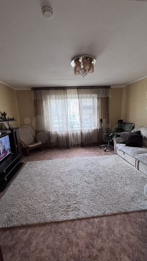 3-к. квартира, 67,3 м², 1/9 эт.