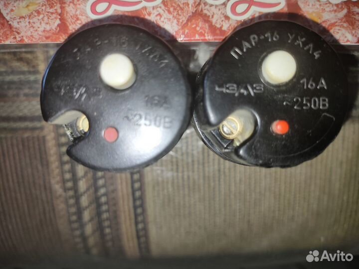 Счетчик электрический со-505,пробки для счетчика