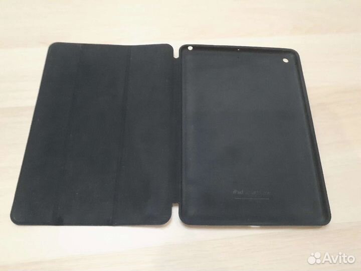Чехол-книжка на iPad 10.2