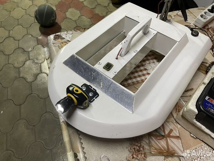 Караблик для рыбалки