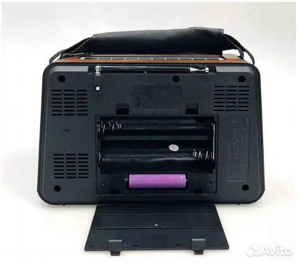 Винтажный радиоприёмник Golone (RX-BT1006SQ)