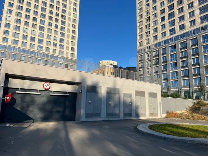 Машиноместо, 15 м²