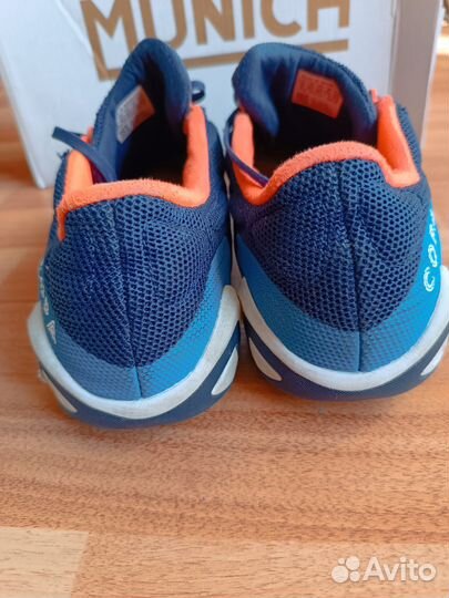Футзалки adidas sala