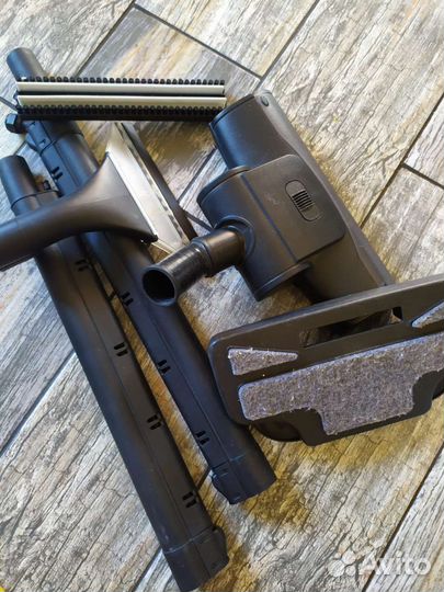 Пылесос Ariete (увлажняющий)