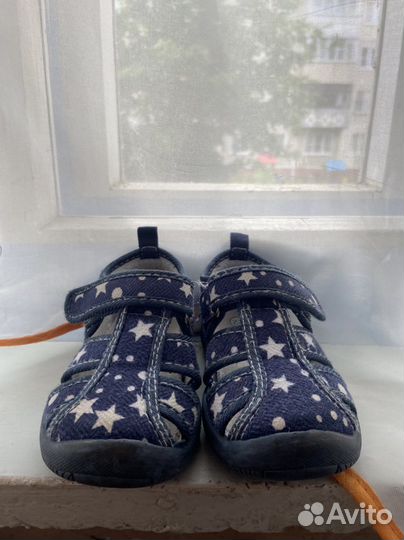 Сандали детские