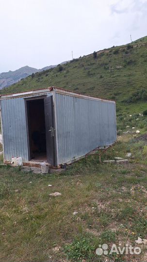 Металлический вагончик