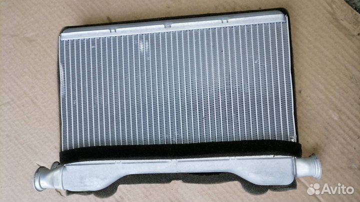 Радиатор отопителя (печки) BMW 5 F10/F11/GT F07