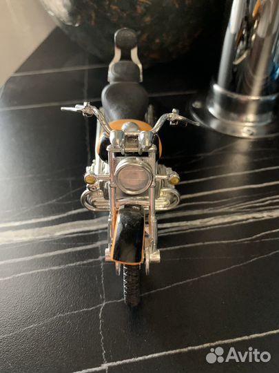 Модель мотоцикл