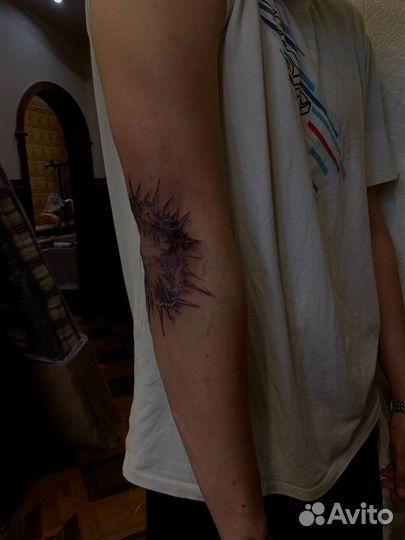 Модель на тату