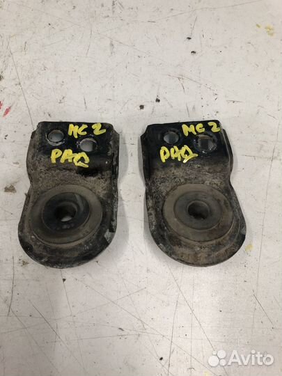 Кронштейн радиатора mitsubishi carisma