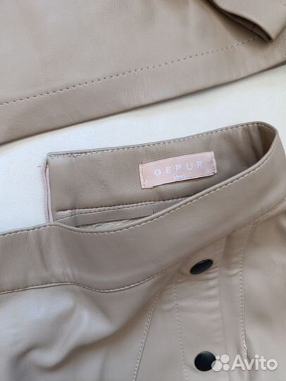 Костюм женский (экокожа)