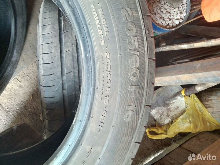 Continental ContiPremiumContact 2 205/60 R16 92