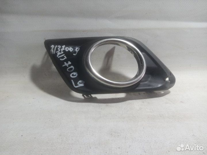 Накладка на туманку передняя левая Nissan X-Trail