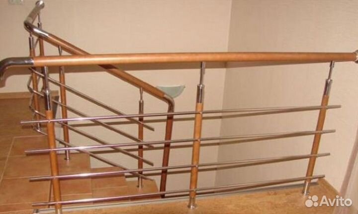 Нержавеющие перила на винтовую лестницу