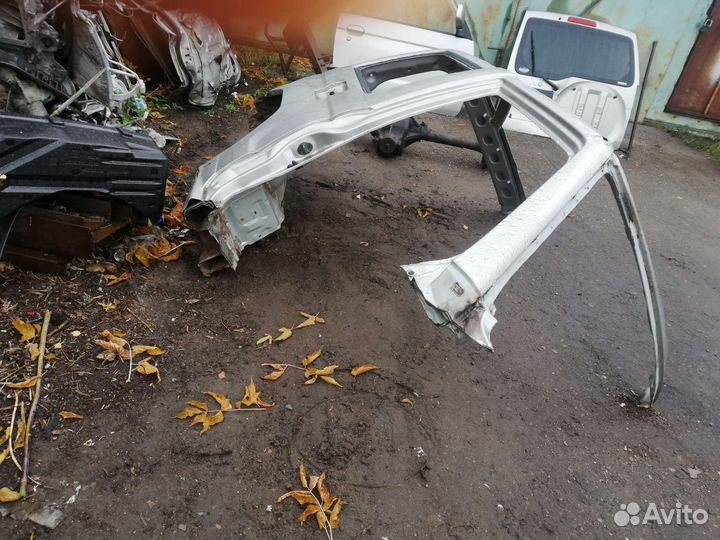 Четверть правая Митсубиси Паджеро Мини 2