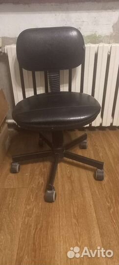 Компьютерный стул