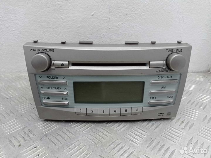 Магнитола Toyota Camry 40 8612006180