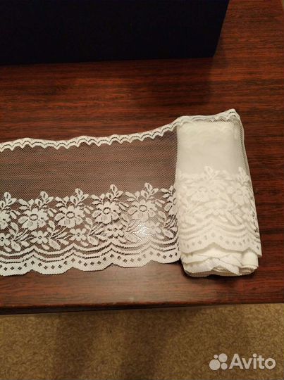 Кружева тесьма бахрома ленты товары для шитья