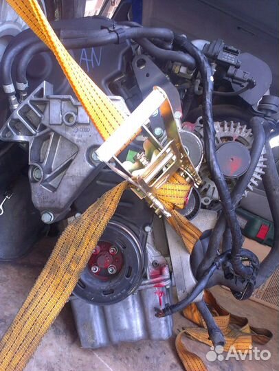 Двигатель Volkswagen Passat 2.0FSi BVY BVZ