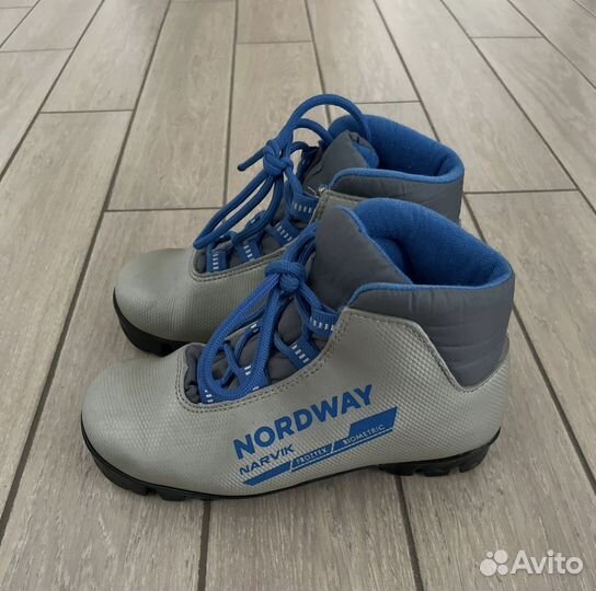 Лыжные ботинки 32 размер