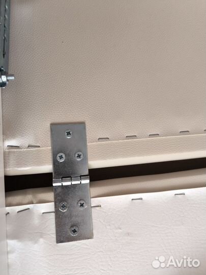 Кушетка медицинская смотровая усиленная. Новая