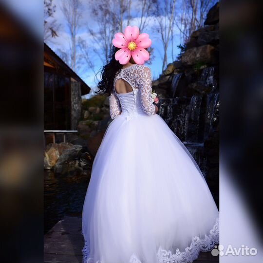 Свадебное платье