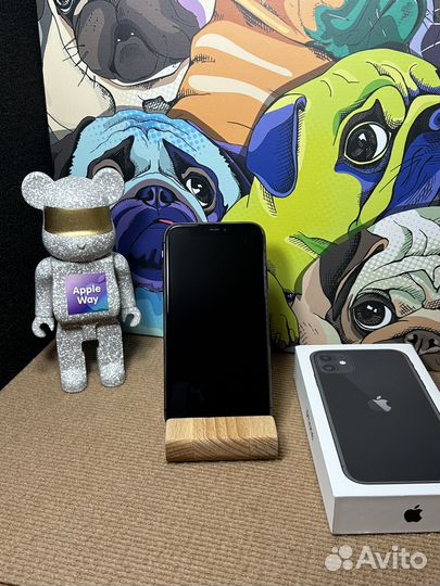 iPhone 11, 64 ГБ