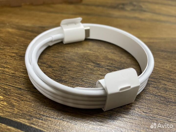 Оригинальный кабель Apple USB C / Lightning