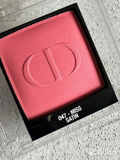 Румяна Dior в ассортименте