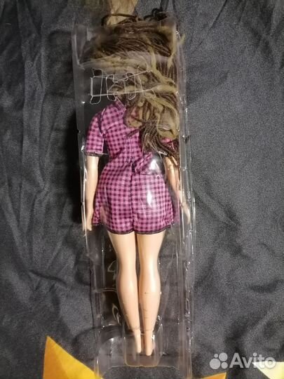 Кукла barbie fashionistas 188 с пышными формами