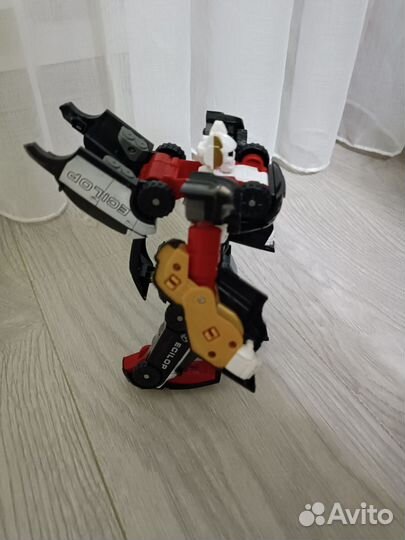 Игрушки трансформеры