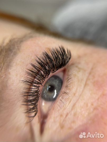 Наращивание ресниц