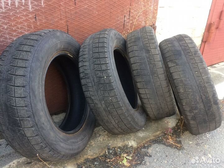 Bridgestone Blizzak VRX 195/65 R15