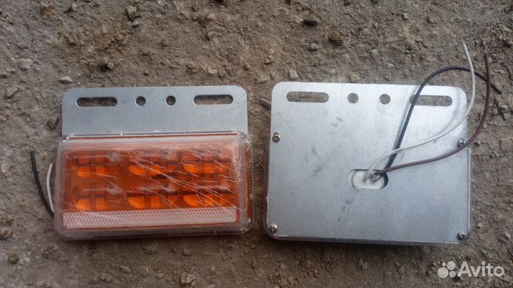 Габаритный фонарь