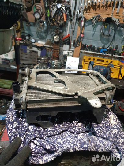 Кронштейн радиатора Ауди А8Д4