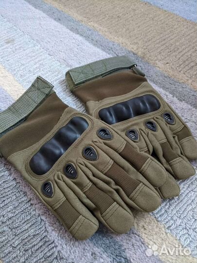 Перчатки тактические
