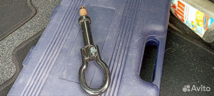 Буксировочный крюк ford