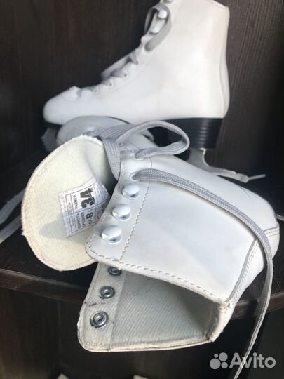 Коньки фигурные детские
