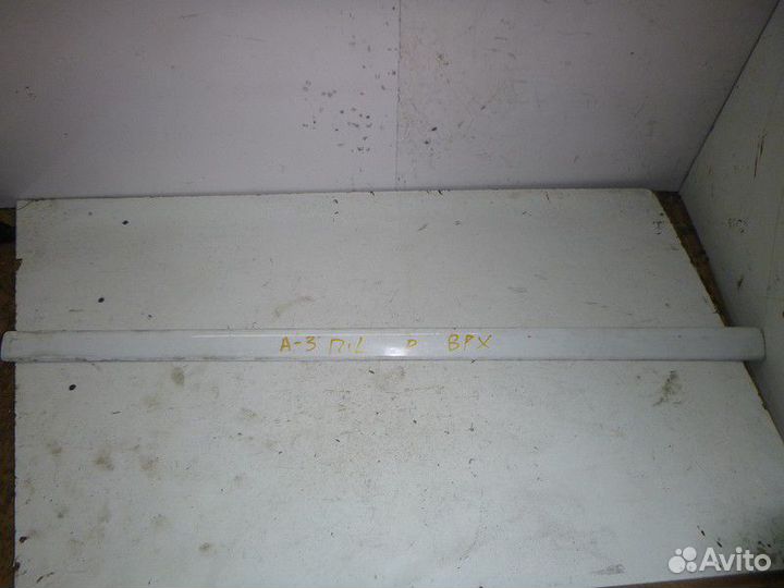 Молдинг двери передней левой audi A3 8PA 2004