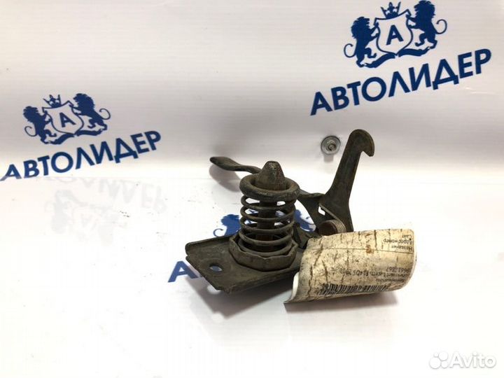 Замок капота Chevrolet Lacetti F14D3 2010