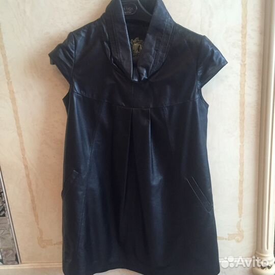 Платье кожаное