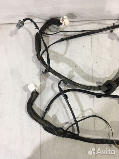 Проводка задней двери nissan qashqai J10 2.0 ат