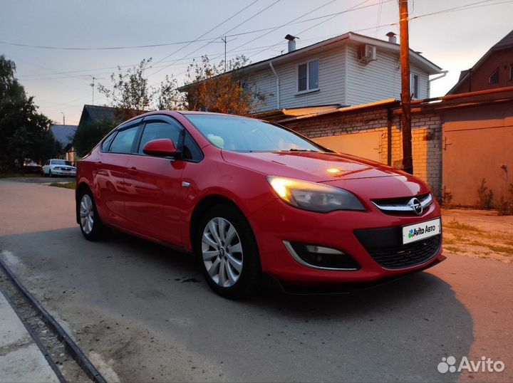 Opel Astra 1.6 МТ, 2012, 245 721 км