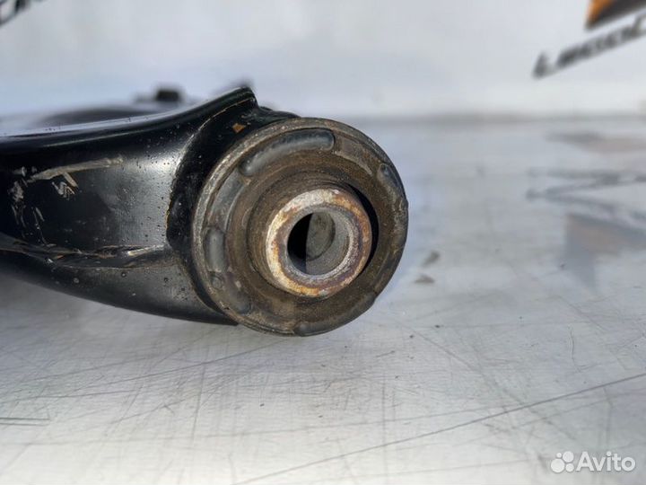 Рычаг подвески нижний передний правый Hyundai